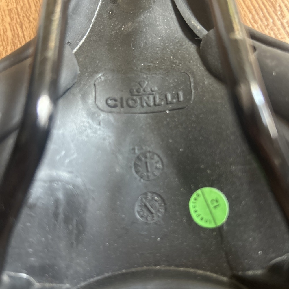 Cionlli Comfort Bicycle Saddle Bike Seat Black - Picture 3 of 4